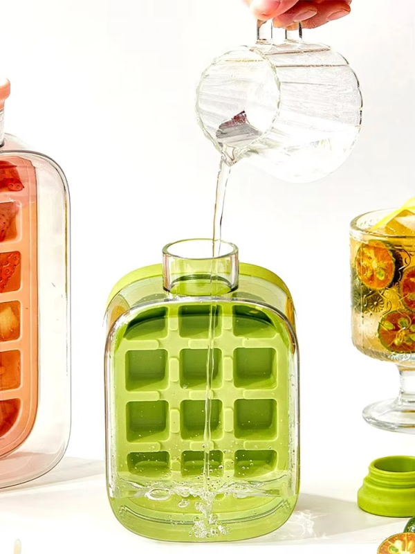 My Crush Cup 2 in 1 Ice Cube Tray, Water Bottle Ice Cube Tray – 500ml